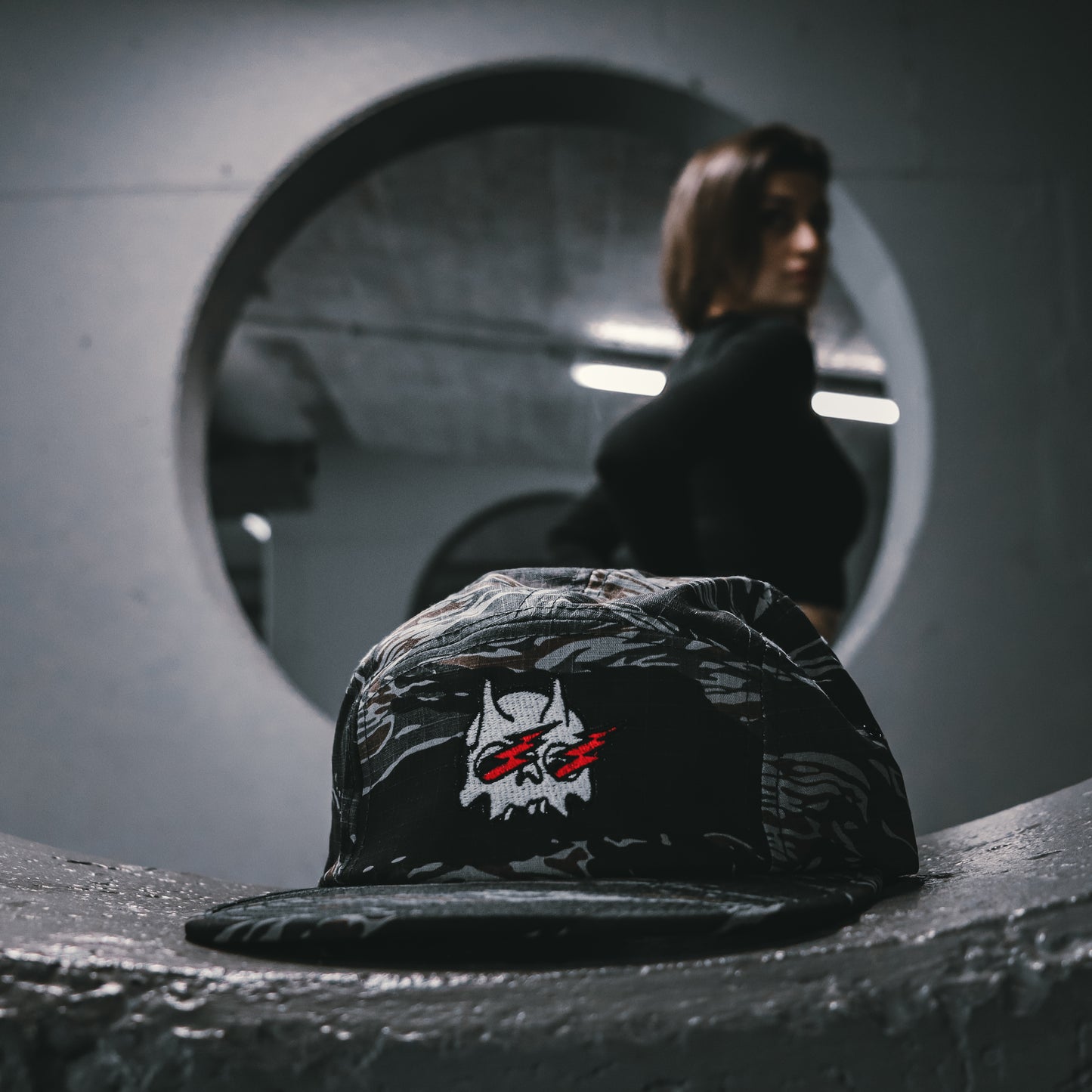 OTN® "EYES ON TARGET" 5 PANEL CAP [VTS]