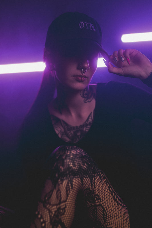 OTN® "SICARIO" PREMIUM DAD CAP [BLACK / PURPLE]